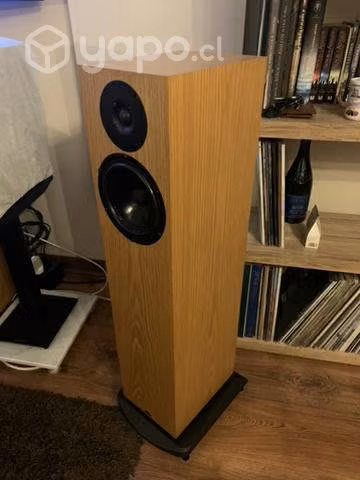 Parlantes Kudos Cardea 2
