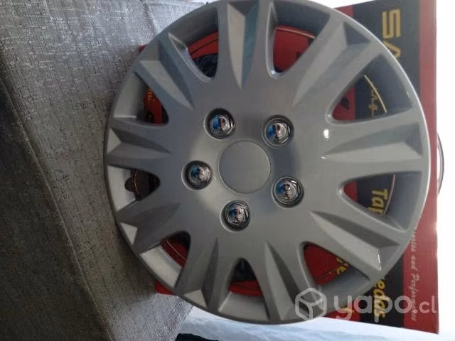 Tapa rueda aro 13