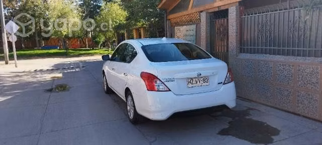 NISSAN VERSA