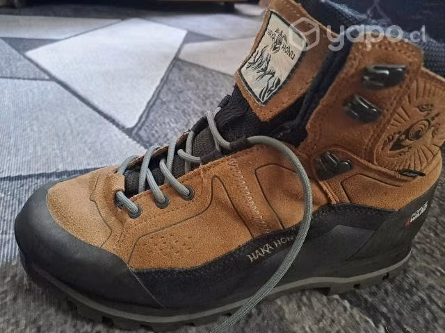 Zapatillas haka honu