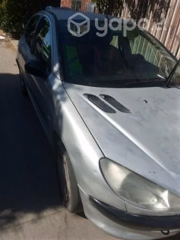 Se vende auto
