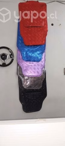 Cubre pisos Variedad en DECOCAR ACCESORIOS AUTO