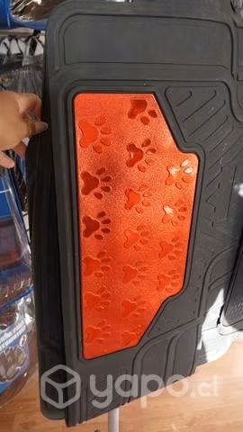 Cubre pisos Variedad en DECOCAR ACCESORIOS AUTO