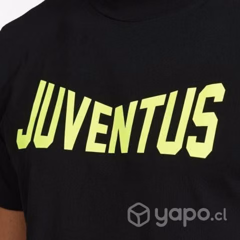 Polera Juventus C/ Estampado Amarillo Fluor