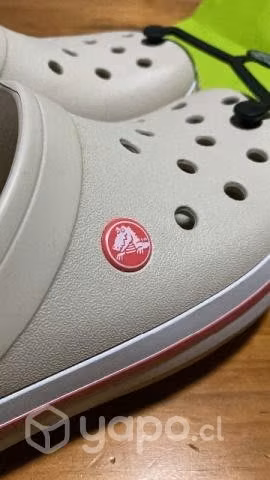 Se venden Crocs Nuevas