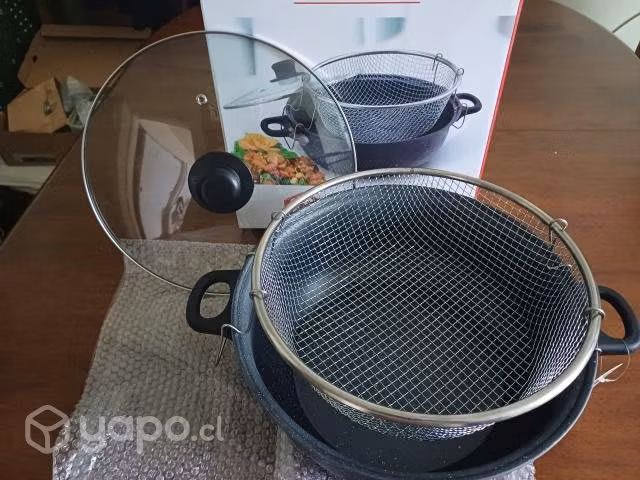 Olla freidora nueva tres piezas