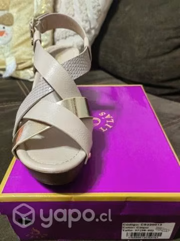 Sandalias Lilás