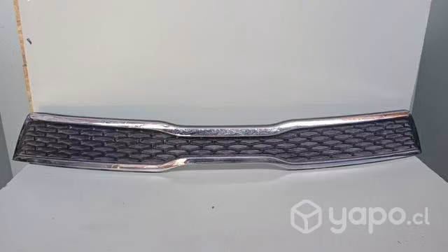 Mascara kia rio dmg repuestos 3.88