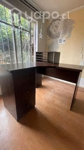 Escritorio esquinero