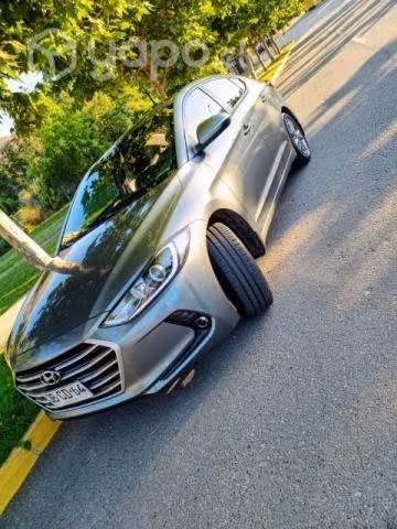Hyundai elantra 2017