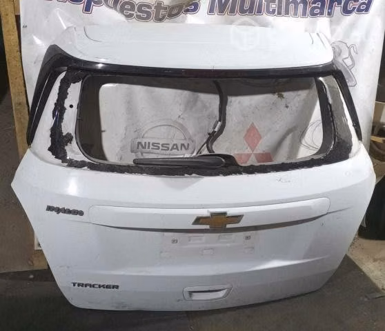 Portalon chevrolet tracker 2019