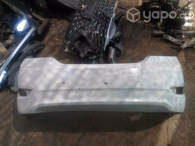 Parachoque trasero hyundai accent rb blanco orig