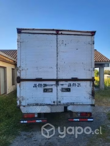 Camion para fletes y mudanzas.