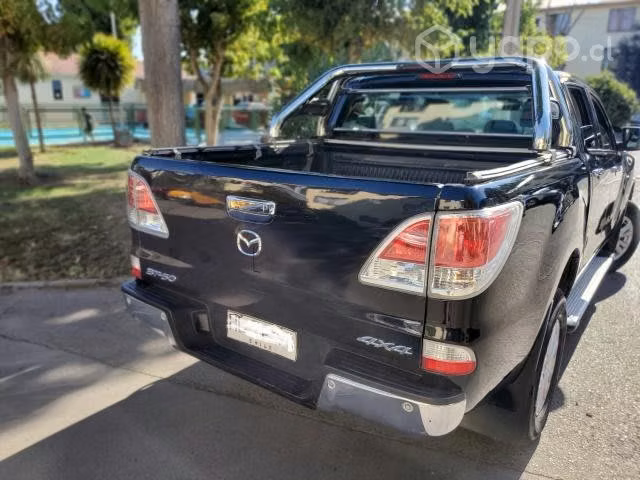 Mazda bt50 2014 - Imagen 4