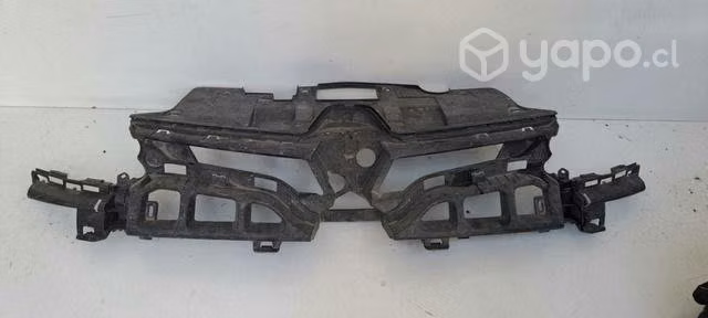 Cubre chapa renault megane 3