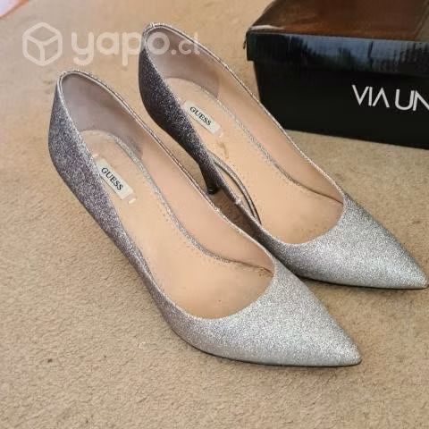 Zapatos fiesta Guess