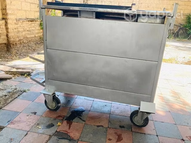 Carrito con plancha y freidora