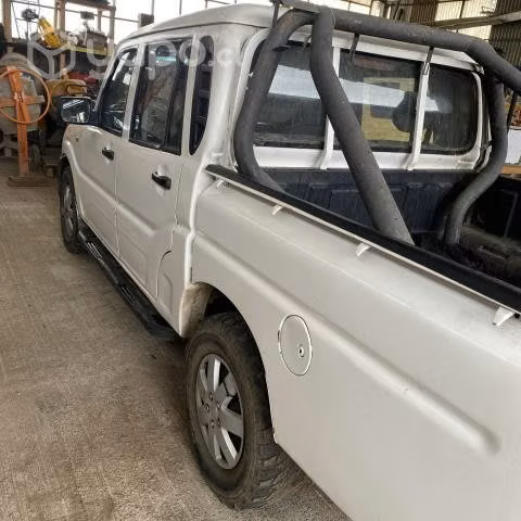 Camioneta Mahindra