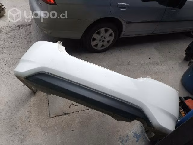 Nissan versa 2018 parachoque trasero original env