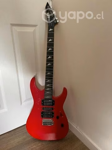 Guitarra LTD MT 130 + Amplificador Freeman