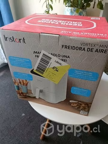 Freidora De Aire Instant Pox Vortex Mini 4 En 1