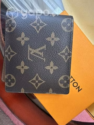 Billetera Louis Vuitton