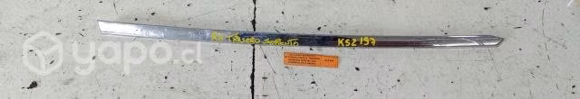 Moldura Superior Ext pta tras der (KSZ197) Sorento