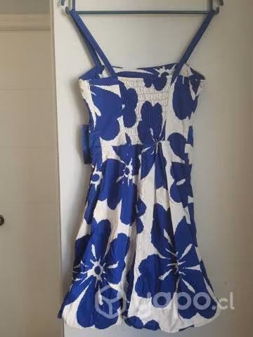 Vestido floreado azul