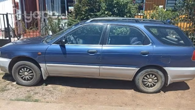 Se vende auto Suzuki baleno 1998