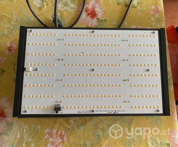 Luz Led de Cultivo Piranha Quantum Q120W