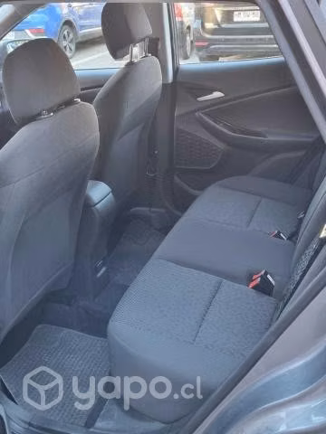 Chevrolet tracker 1.2t ls mt p2 2023