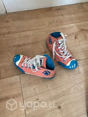 Zapatillas, modelo exclusivo marca Pez