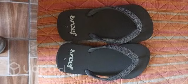 Sandalias marca Reef - Imagen 2