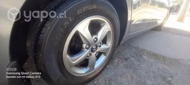 Hyundai elantra 2018 - Imagen 4