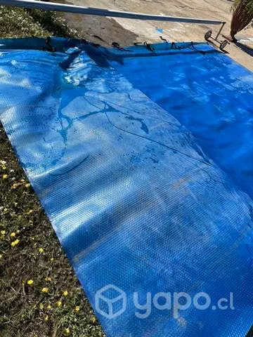 Manta térmica de piscina para temperar el agua
