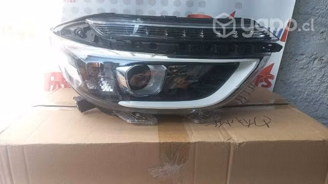 Foco delantero derecho para dfm ax4