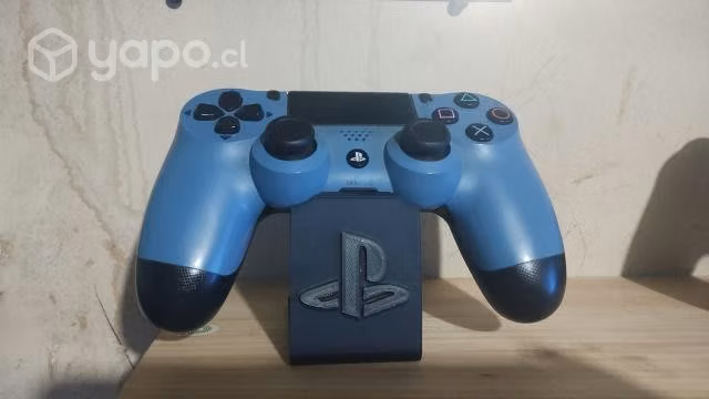 PS4 Pro versión God of Ward