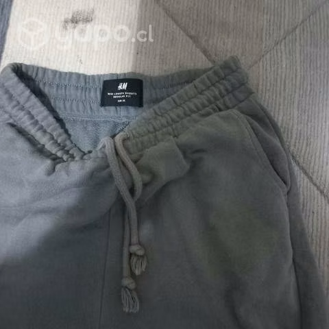 2 shorts de niños HYM