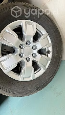 Llantas con neumáticos