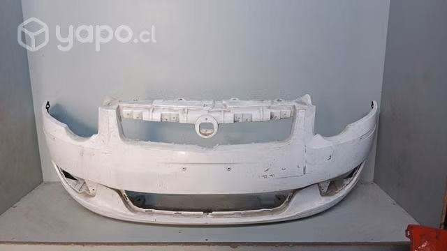 Parachoque fiat strada dmg repuestos 18.66