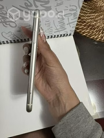 IPhone 11 perfecto estado - Imagen 3