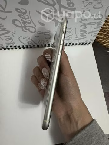 IPhone 11 perfecto estado - Imagen 2