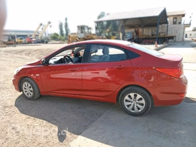 Vendo hyundai accent 2017 operativo