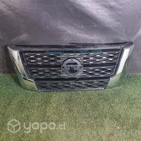 Mascara nissan new navara 2021 2023 original detal