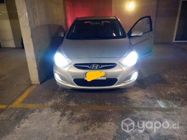 Hyundai Acent 2015 AC - Imagen 3