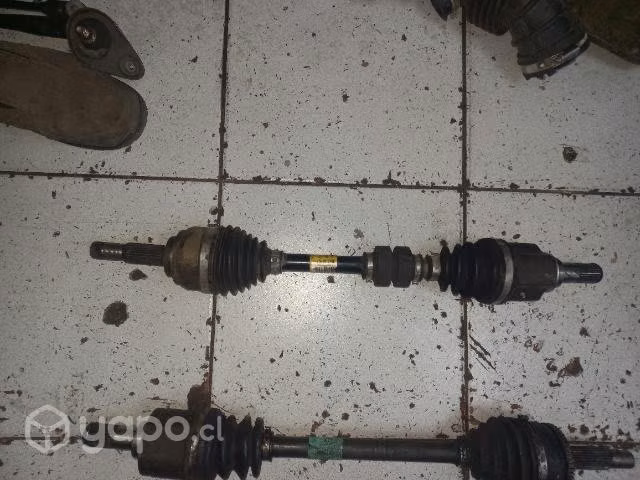 Homocinetica izquierda Nissan versa 2018