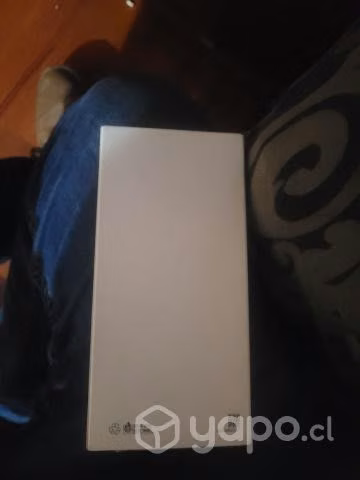 2 cajas de celulares vacías a