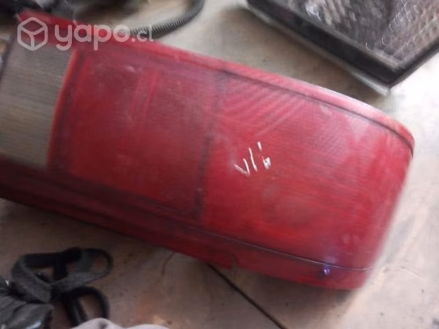 NIssan v16 v 16 foco trasero original env regiones