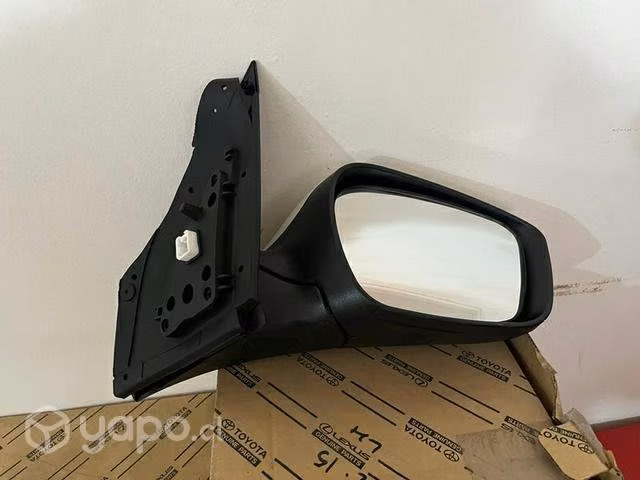 Espejo retrovisor RH hyundai Accent 2012 2019