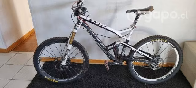 Bicicleta Cannondale Jekill